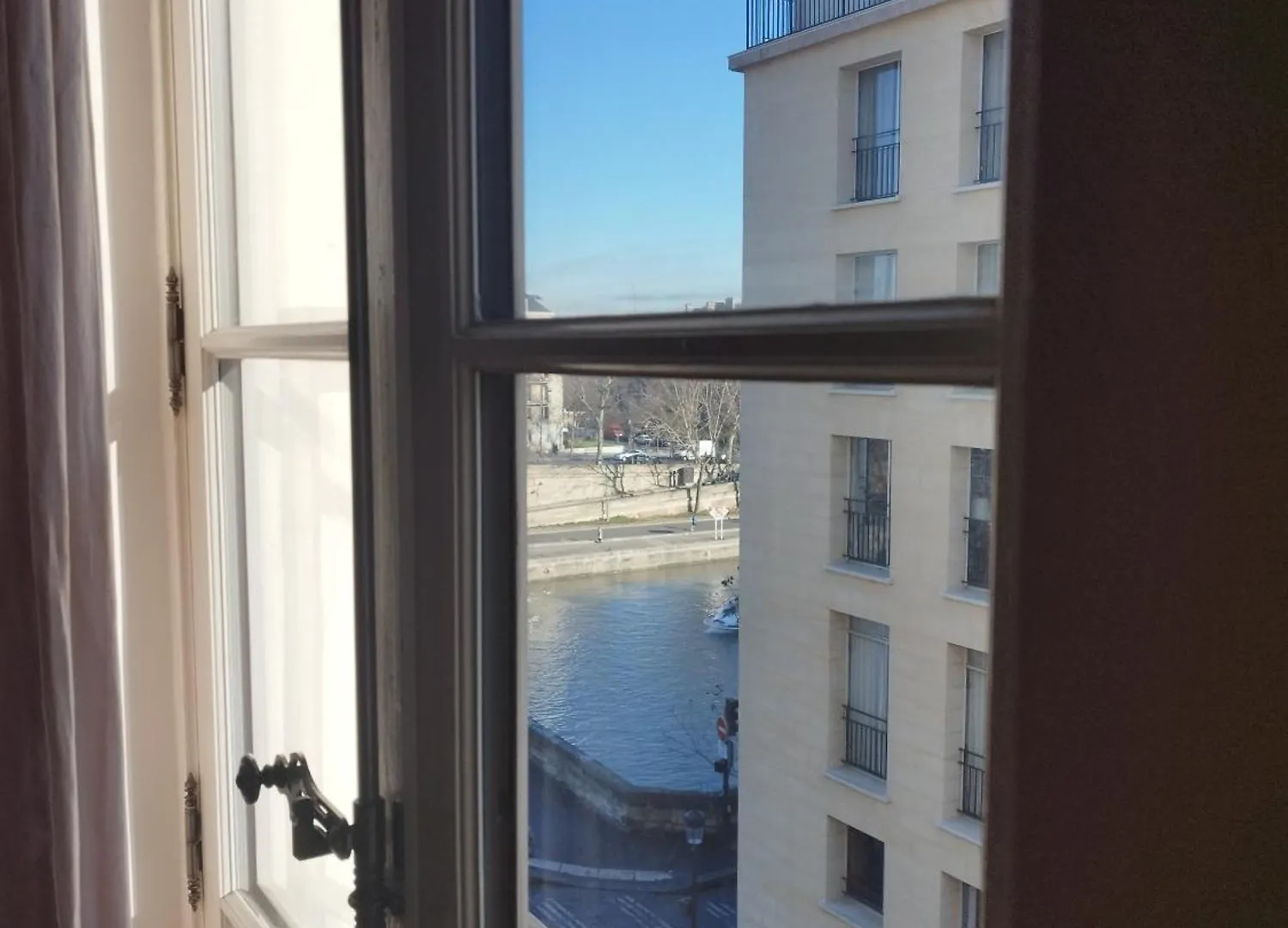 Le Clos St Louis Parigi Francia